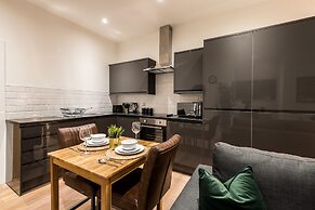 SGT Pepper’s Apartments