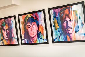 SGT Pepper’s Apartments