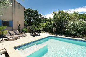 Child-friendly Villa With Pool