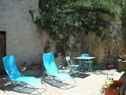 La Tonnelle