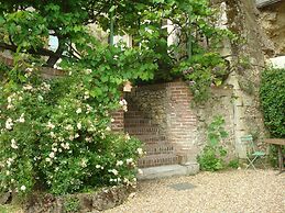 La Tonnelle