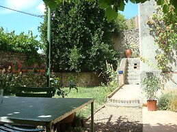 La Tonnelle