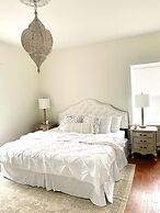 The Hugh Boutique B&B