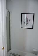 The Hugh Boutique B&B