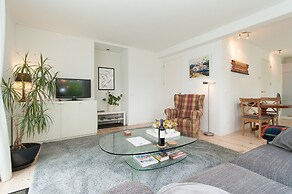 Peaceful Dune Retreat With Garden