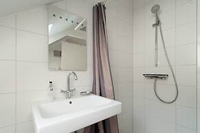 Peaceful Dune Retreat With Garden