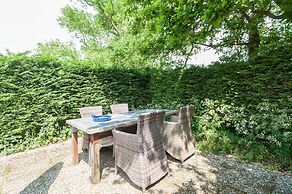 Peaceful Dune Retreat With Garden