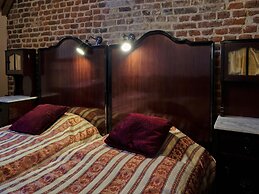 Villa in Mesch With Garden