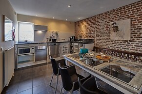 Villa in Mesch With Garden