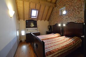 Villa in Mesch With Garden