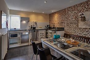 Villa in Mesch With Garden