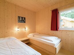 Amazing Chalet With Whirlpool