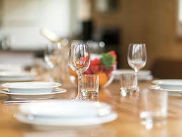 Amazing Chalet With Whirlpool