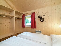 Amazing Chalet With Whirlpool