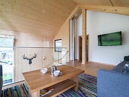 Amazing Chalet With Whirlpool