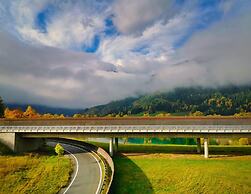 Huge Apartment in Sankt Margarethen im Lungau near Ski Lift