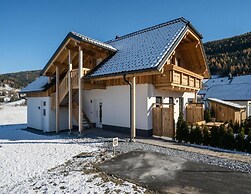 Huge Apartment in Sankt Margarethen im Lungau near Ski Lift