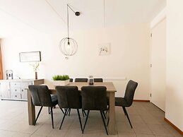 Semi-detached House With a Dishwasher