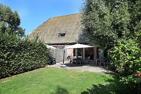 Farmhouse Appartment in Eede