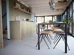 Modern, Trendy Nature Theme Lodge, Near the Sea