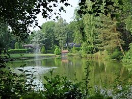 Nice Chalet Near Baarle-nassau