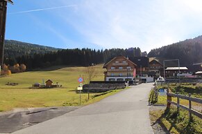 Vogue Apartment in Sankt Margarethen im Lungau near Ski Lift