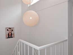 Modern and Tasteful House ith Private