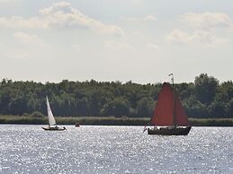 Modern and Tasteful House ith Private