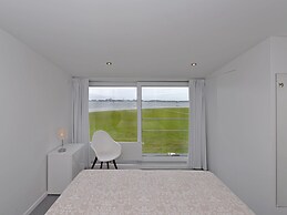 Modern and Tasteful House ith Private