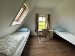 Cozy Villa with Garden near Wadden Sea