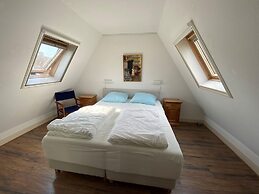 Cozy Villa with Garden near Wadden Sea