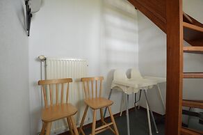 Farmhouse in Elsendorp Near Forest Trails