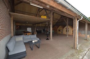 Farmhouse in Elsendorp Near Forest Trails