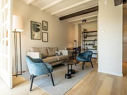 Farmhouse in De Cocksdorp With Garden