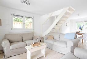 Cozy House With Sauna