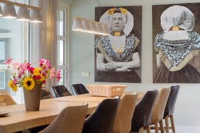 Modern Chalet With Sauna in Colijnsplaat