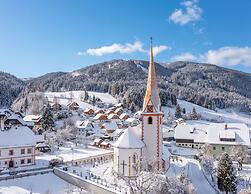 Apartment in St. Margarethen in the ski Area