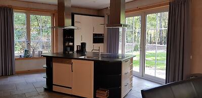 Spacious Stay Near Veluwe