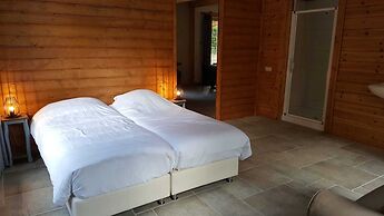 Spacious Stay Near Veluwe