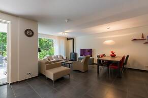 Spacious Apartment in Koudekerke With Terrace