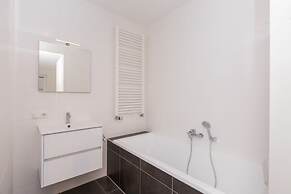 Spacious Apartment in Koudekerke With Terrace