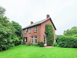 Holiday Home Lage Mierde With Garden & BBQ