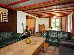 Holiday Home Lage Mierde With Garden & BBQ