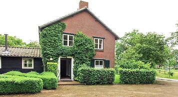 Holiday Home Lage Mierde With Garden & BBQ