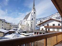 Lovely Apartment in Piesendorf With Sauna