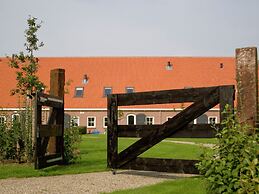 Group Accommodation 50 m From the Oosterschelde