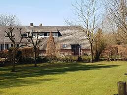 Lovely Holiday Home in Valkenswaard near Forest