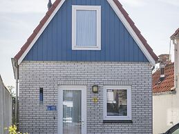 Nice Small House in the Center of De Cocksdorp on the Island Texel