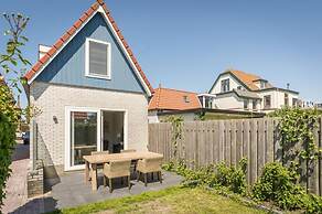 Nice Small House in the Center of De Cocksdorp on the Island Texel