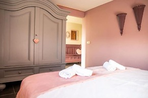 Holiday Home in Alphen-chaam With Terrace